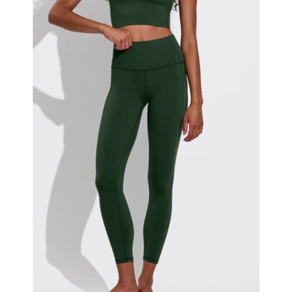 Left on Friday Green Super Moves Tight Leggings Women’s Sz. S
